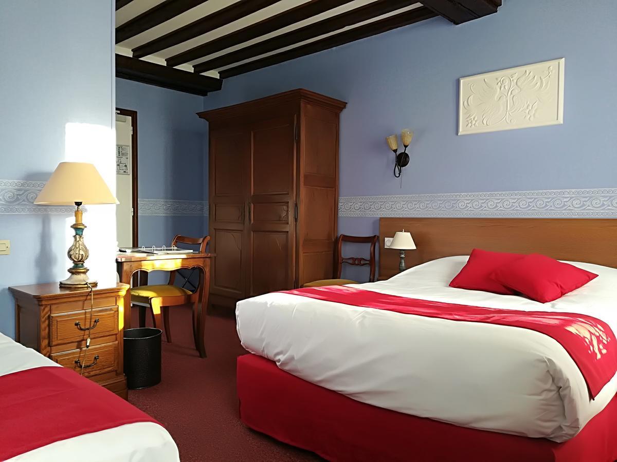 Hostellerie Saint Martin- Logis Hotel Et Restaurant Creully sur Seulles المظهر الخارجي الصورة