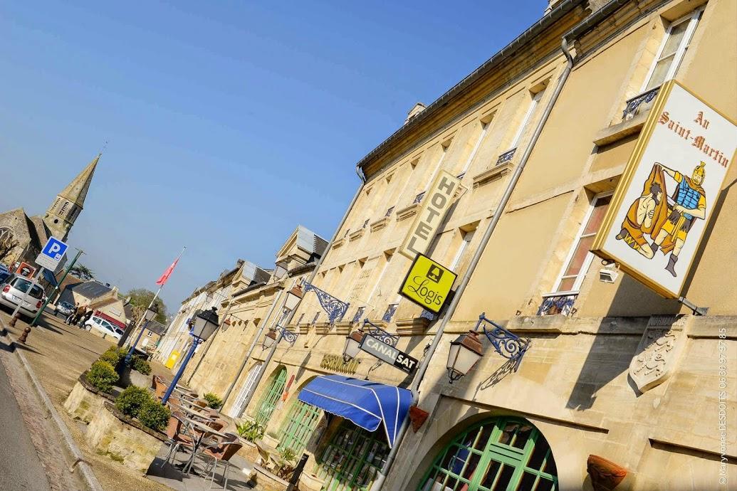 Hostellerie Saint Martin- Logis Hotel Et Restaurant Creully sur Seulles المظهر الخارجي الصورة